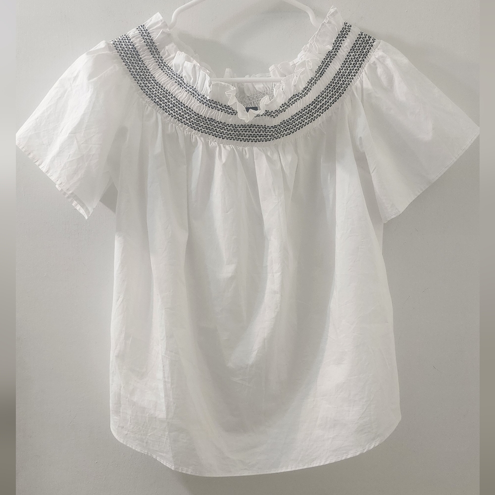 Pinko White‎ Blouse with Black Embroidery, Size 4, Cotton.